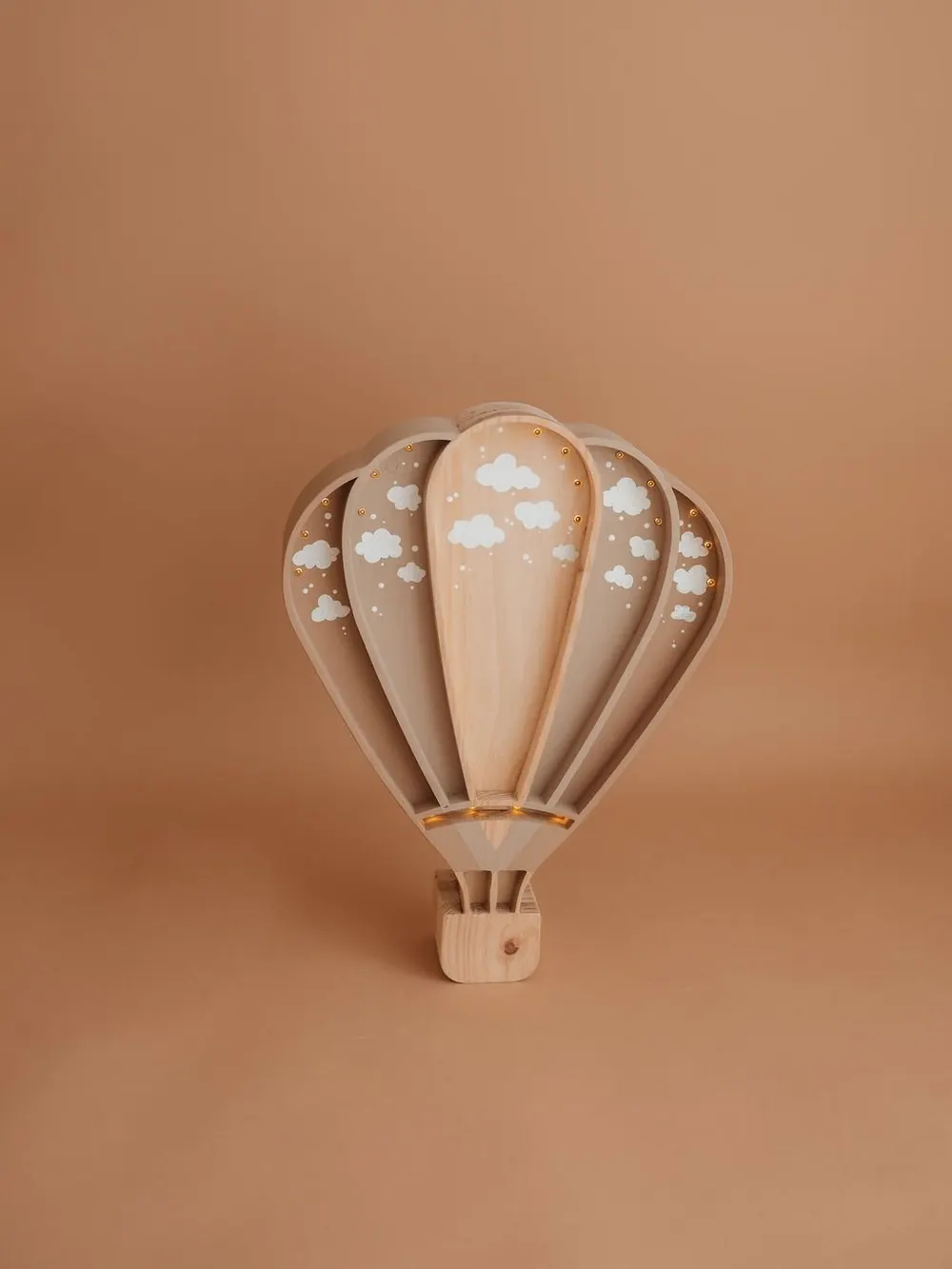 Balão ar quente — candeeiro de presença em madeira, feito à mão